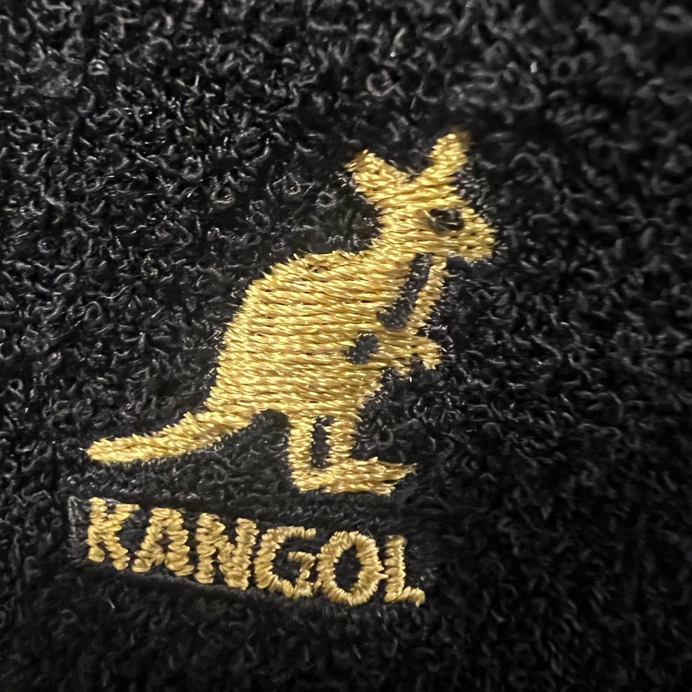 NWT Kangol Hat Black and Gold